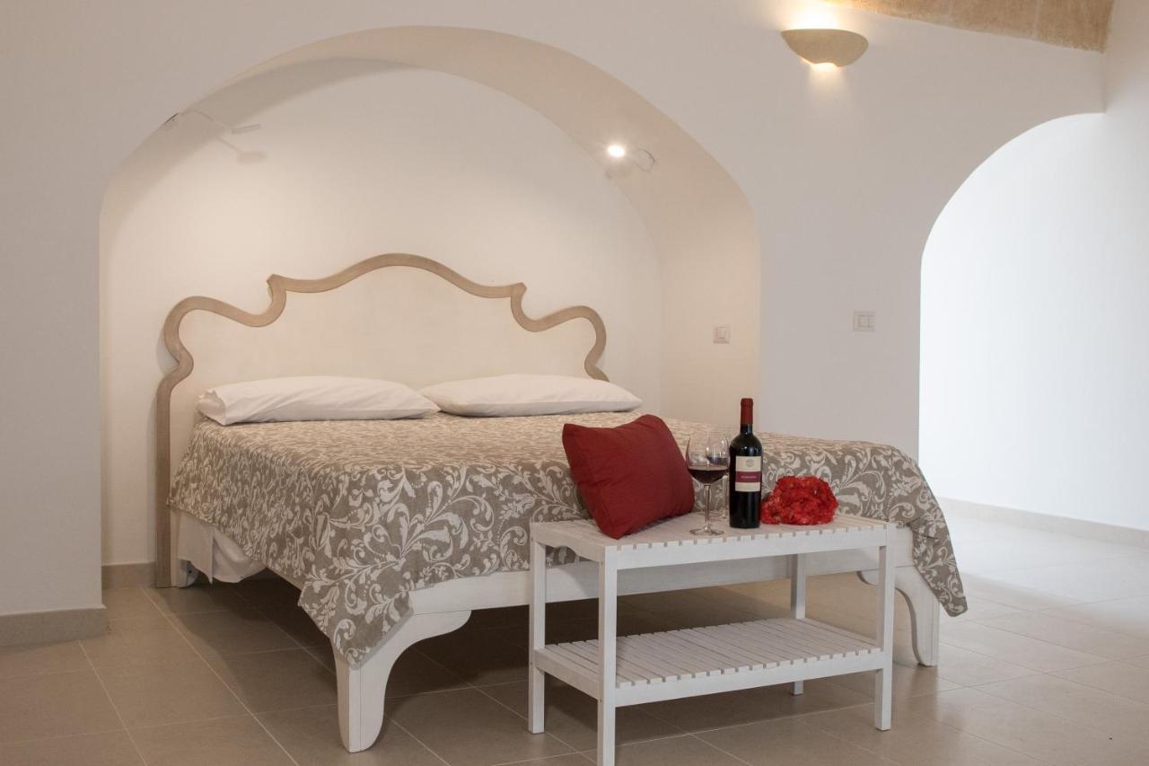 Ych-Le Grotte Di Sileno Bed & Breakfast Castellaneta Dış mekan fotoğraf